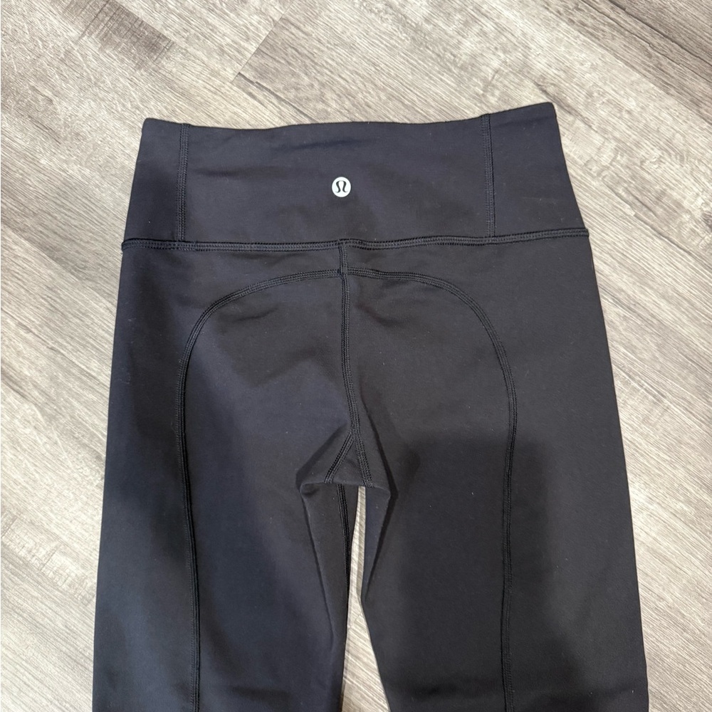 Lululemon Black Cropped Leggings Slit Hem High Rise Size 2 NWOT - Picture 8 of 10